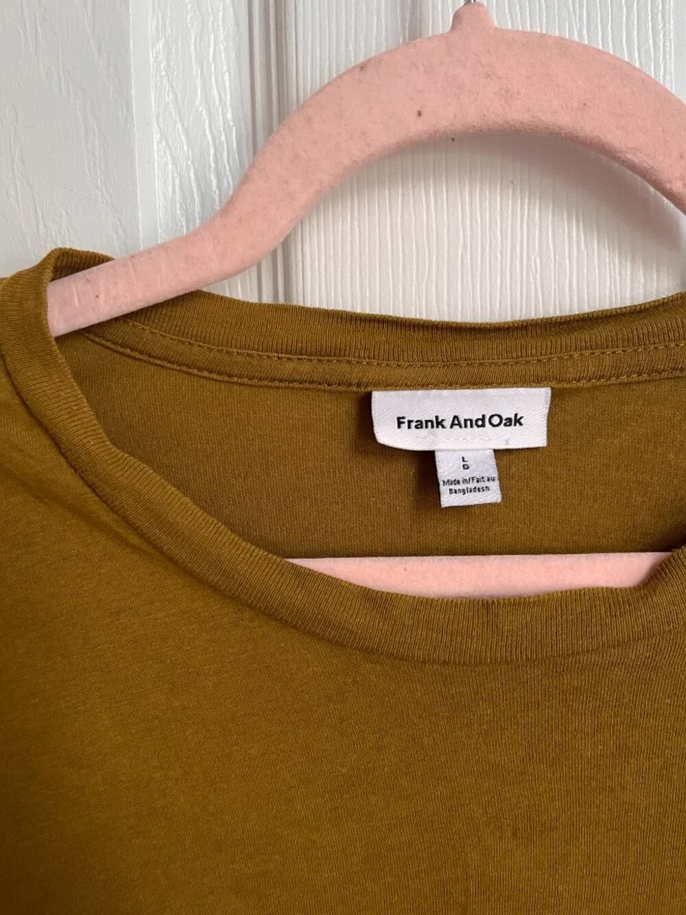 [$7 in a bundle] Frank and Oak golden brown short sleeve tee organic cotton